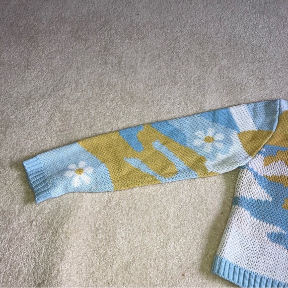 Colorful Button-Up Cardigan - Picture 4 of 8